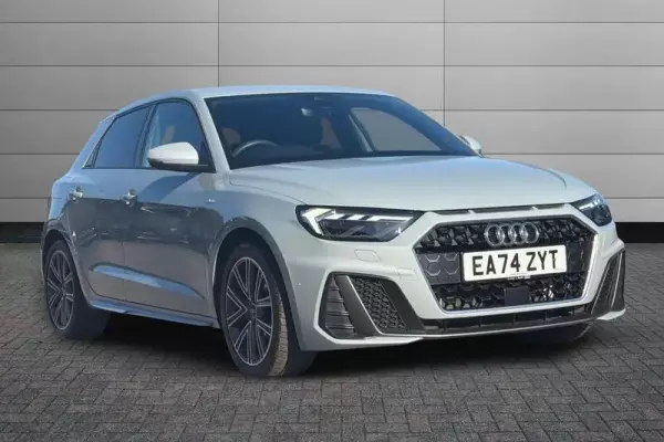 Audi A1 1.0 TFSI 30 S line Sportback Euro 6 (s/s) 5dr