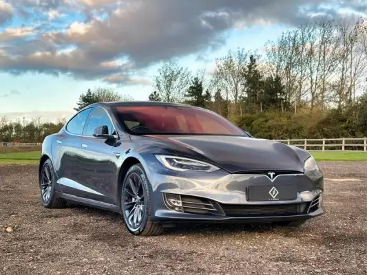 Tesla Model S 100D (Dual Motor) Auto 4WD 5dr