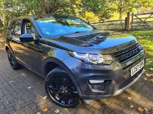 Land Rover Discovery Sport 2.0 TD4 HSE Black Auto 4WD Euro 6 (s/s) 5dr