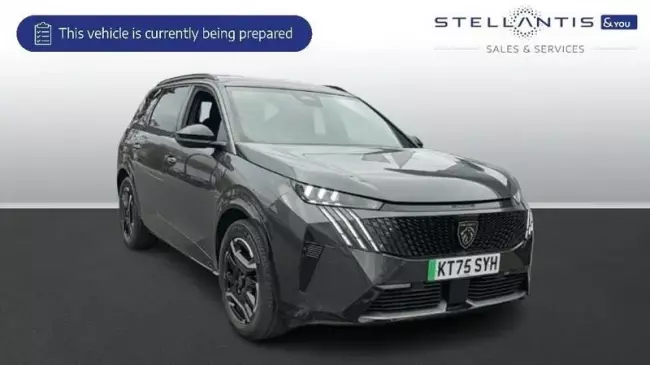 Peugeot E-5008 73kWh GT Auto 5dr (11kW Charger)